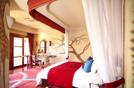 Amboseli Serena Safari Lodge