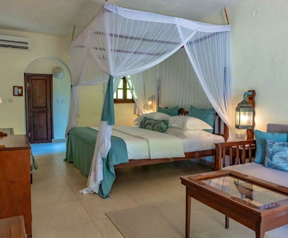 Breezes Beach Club & Spa