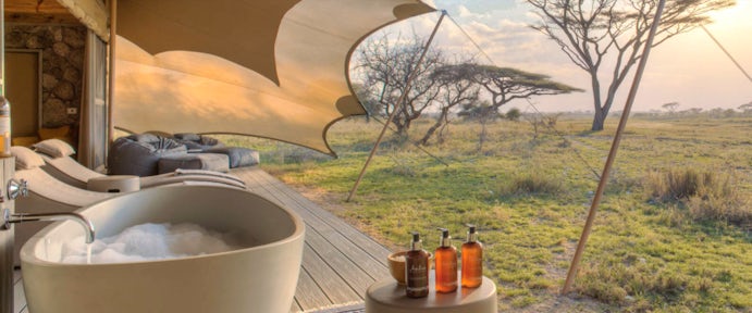 Namiri Plains Camp