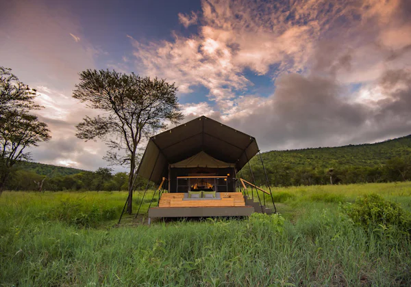 Dunia Camp, Central Serengeti · Tanzania
