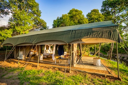 Emboo River Camp