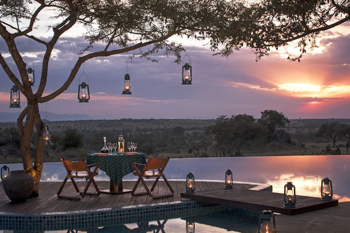 Four Seasons Safari Lodge accommodation