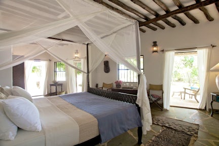 Kinondo Kwetu Lodge