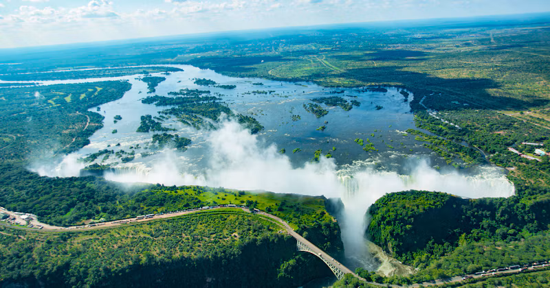Botswana Exclusive Safari & Vic Falls