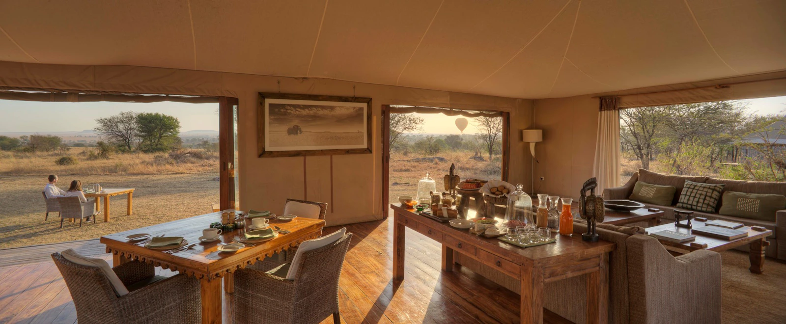 Dining tent at Sayari Camp