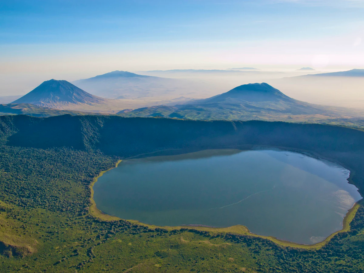 The Highlands camp overlooking the Ngorongoro highlands