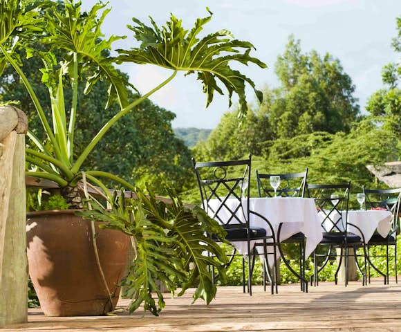 Tloma Lodge