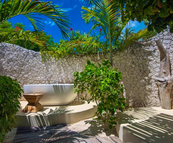 Zanzibar White Sand Luxury Villas
